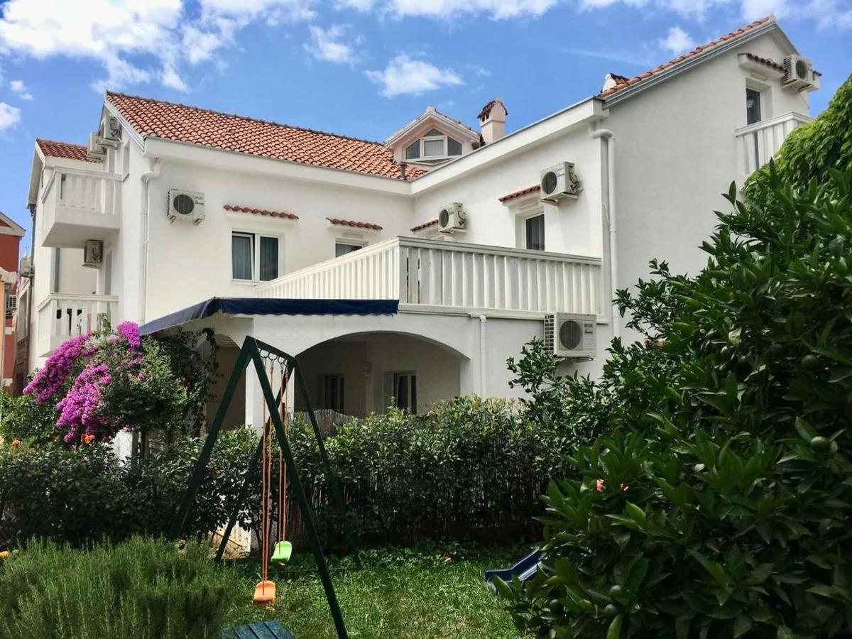Vila Monte Hotel Budva Buitenkant foto