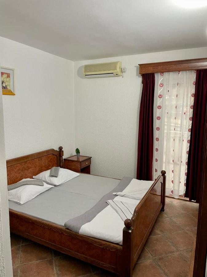 Vila Monte Hotel Budva Buitenkant foto