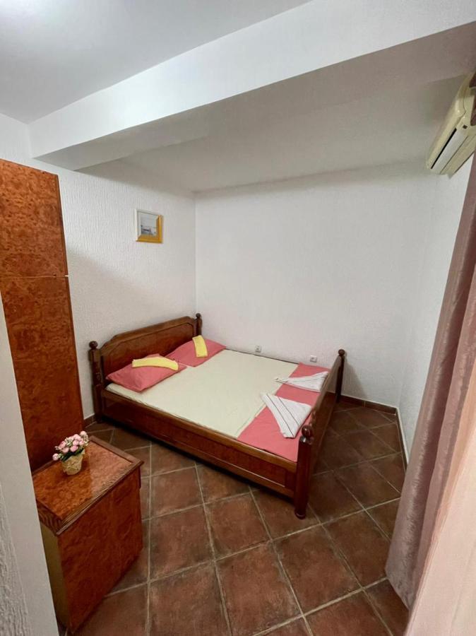 Vila Monte Hotel Budva Buitenkant foto