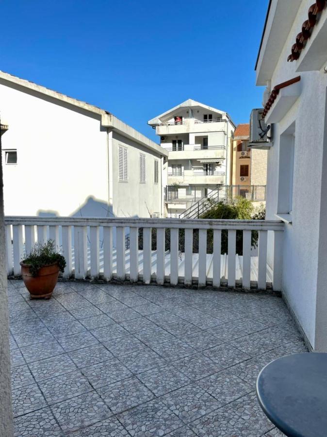Vila Monte Hotel Budva Buitenkant foto