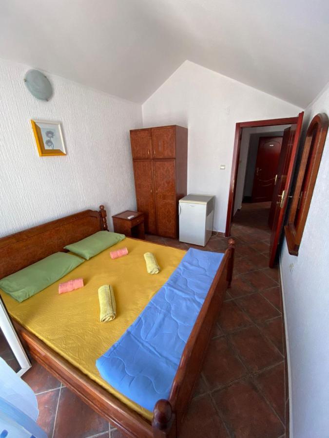 Vila Monte Hotel Budva Buitenkant foto