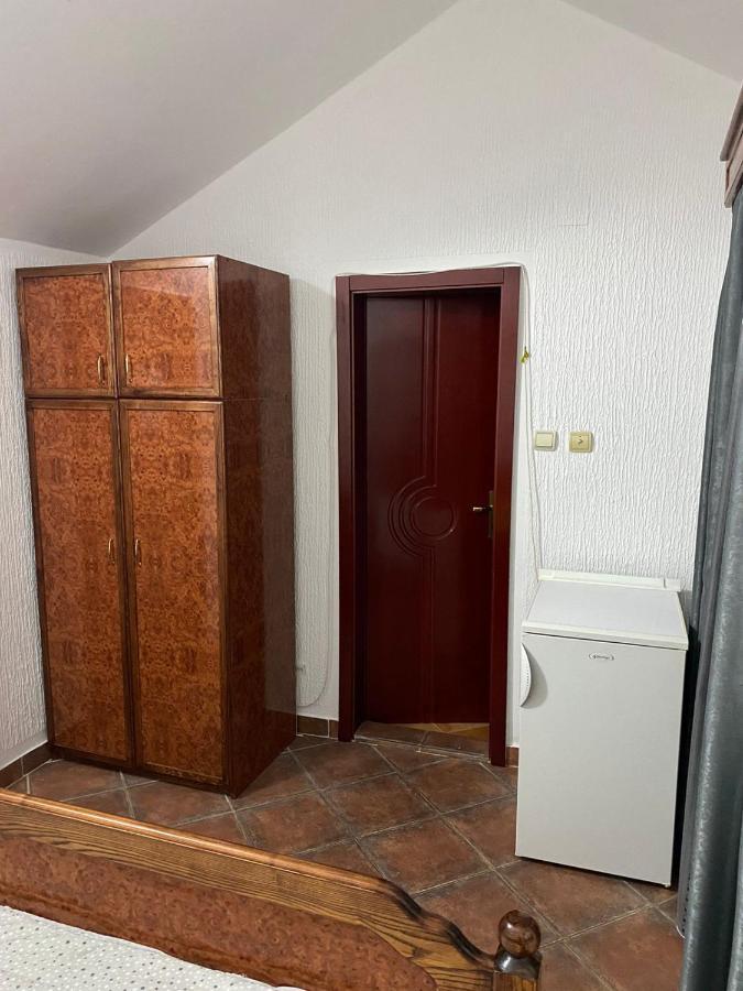 Vila Monte Hotel Budva Buitenkant foto