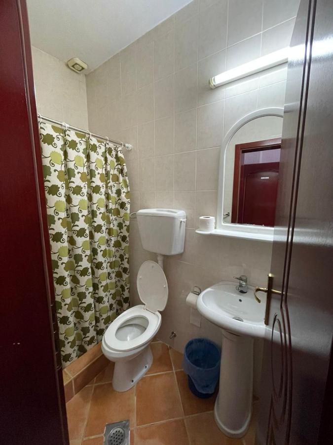 Vila Monte Hotel Budva Buitenkant foto